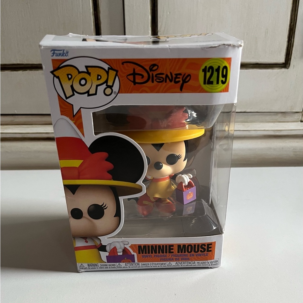 New Disney Funko Pop! #1219 Disney 2023 Halloween Minnie Mouse Trick or Treat